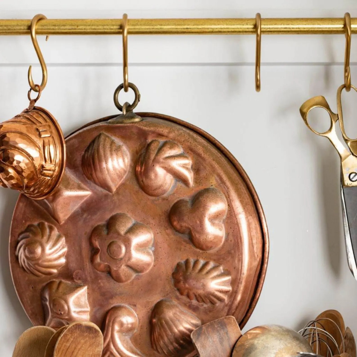 Handmade Unlacquered Brass Pot Rail Rack 