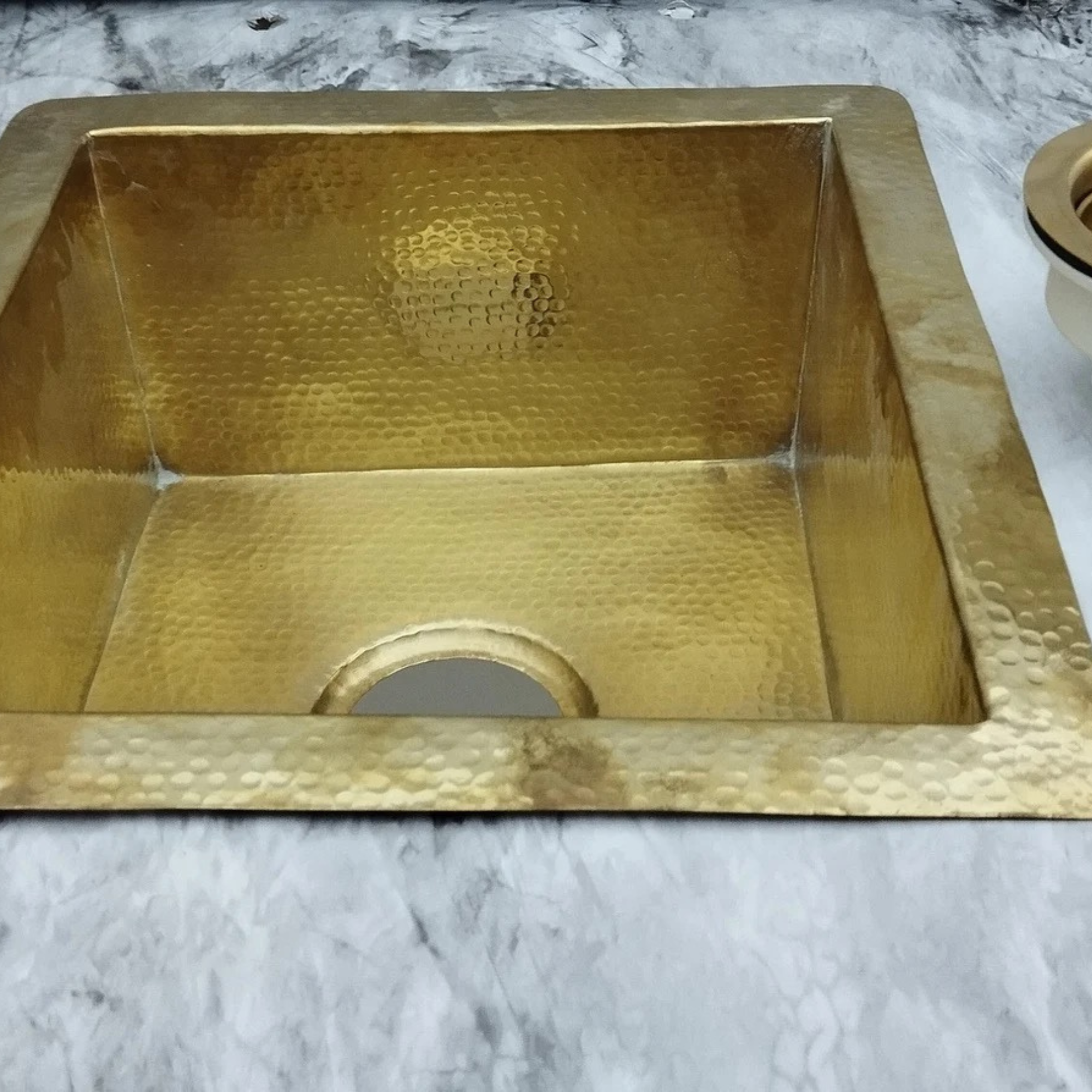 Handmade solid brass sink Azulsouk