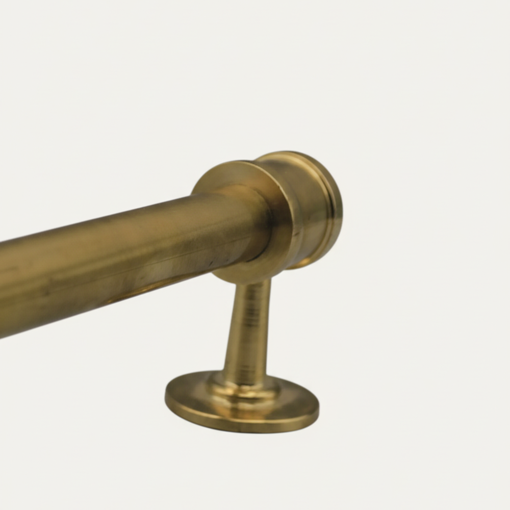 Minimalist Kitchen Hardware