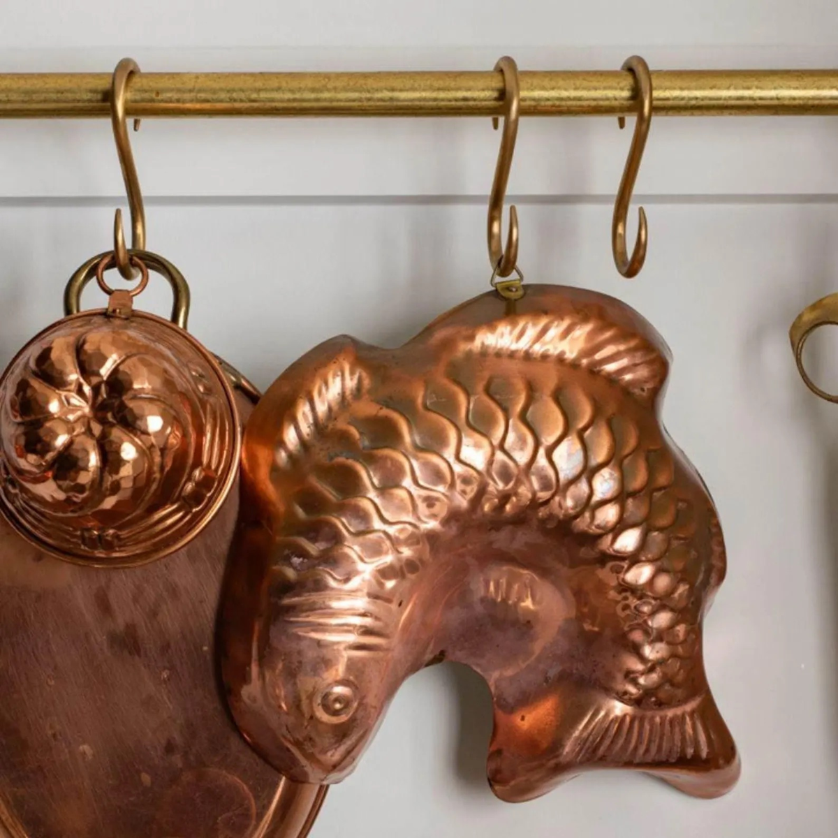 Wall Mounted Pot Rack for kitchen storage