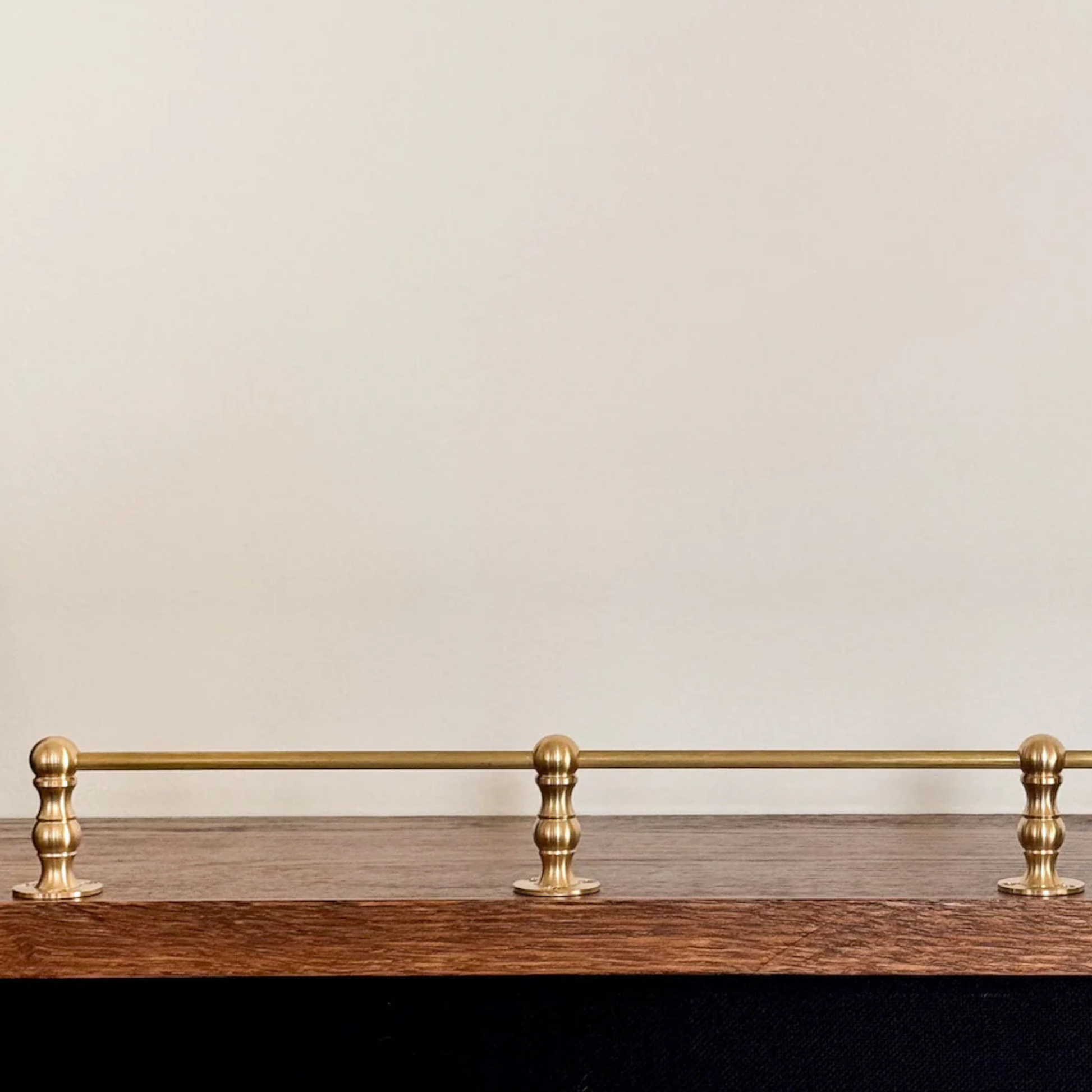 antique-brass-gallery-shelves-rails