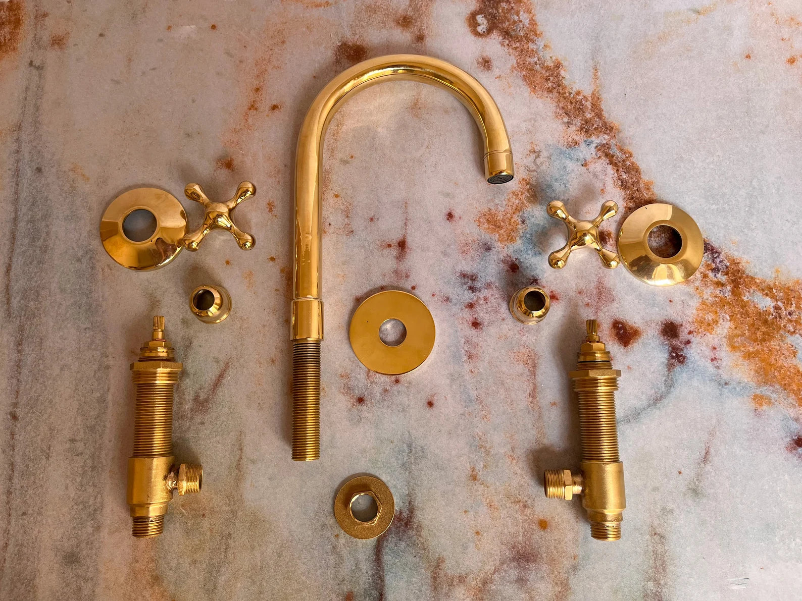 3 hole bathroom faucet 