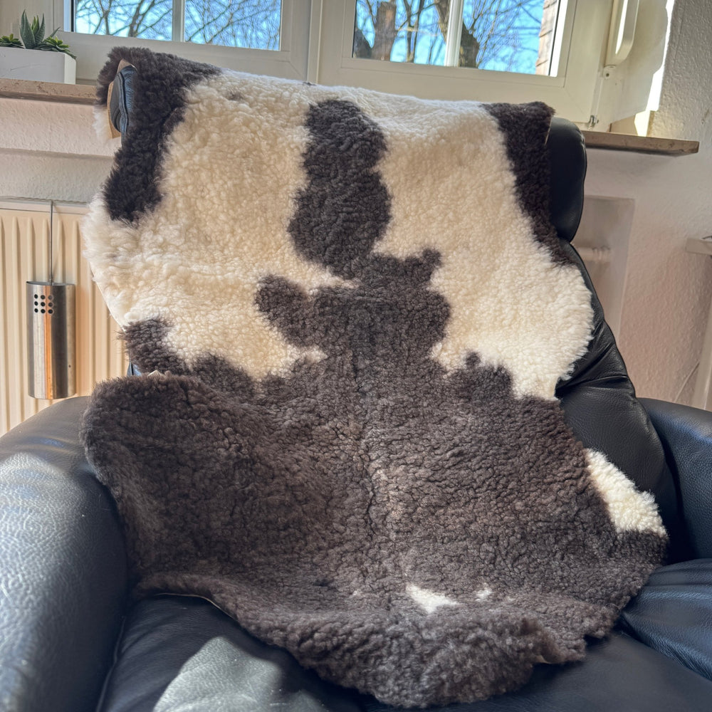 Genuine Tibetan Lambskin - sheepskin rugs AzulSouk