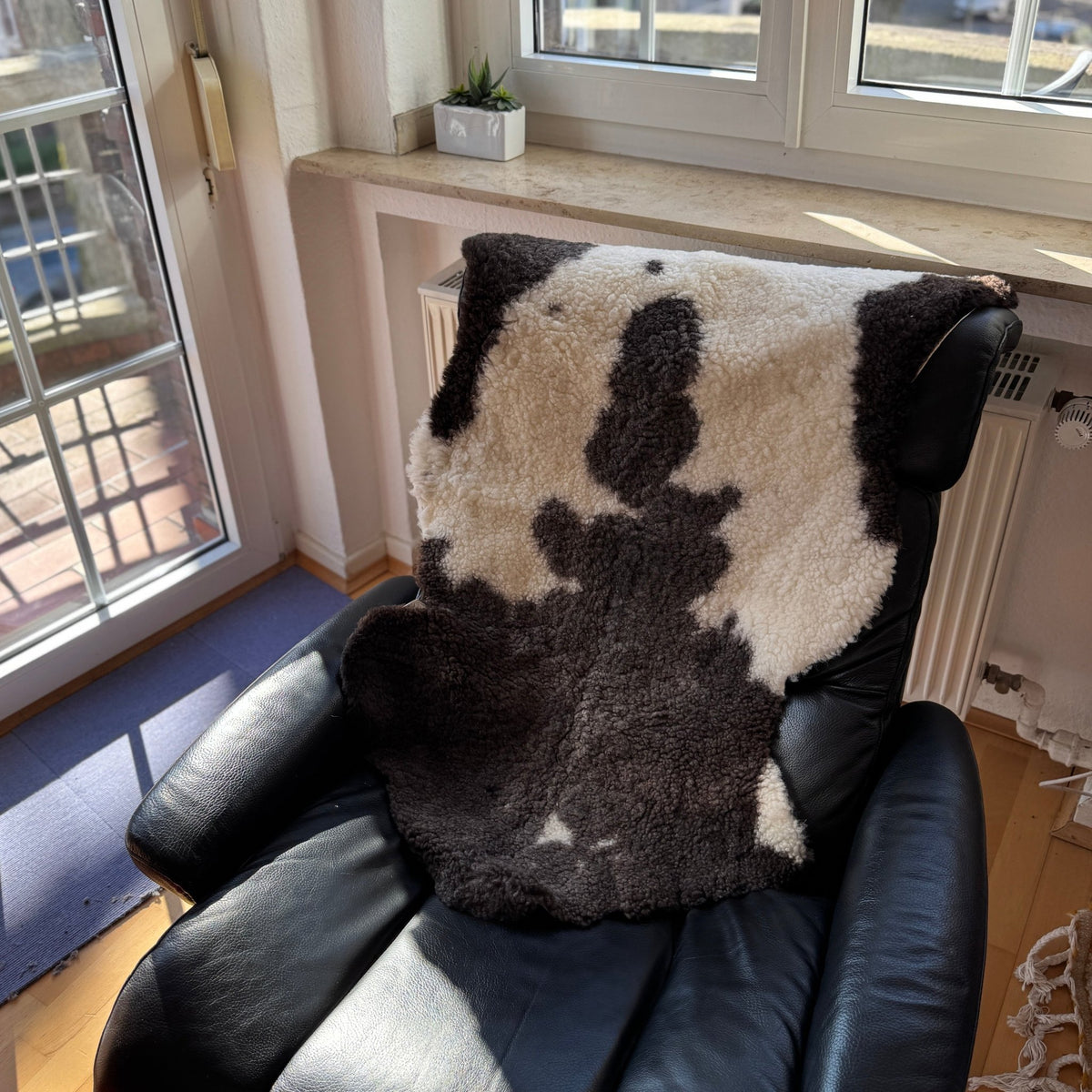 Genuine Tibetan Lambskin - sheepskin rugs AzulSouk