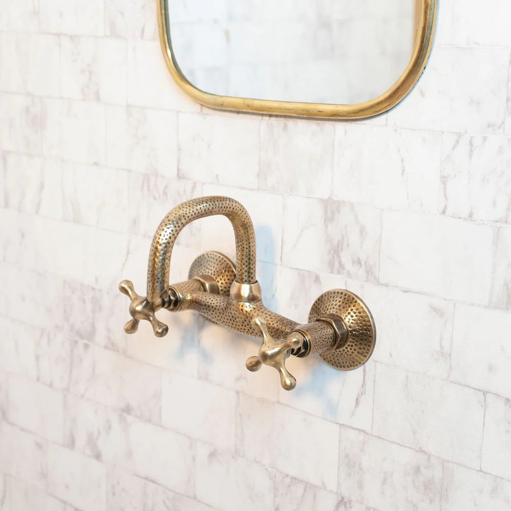 Bronze Wall Mounted Bathroom Faucet-7