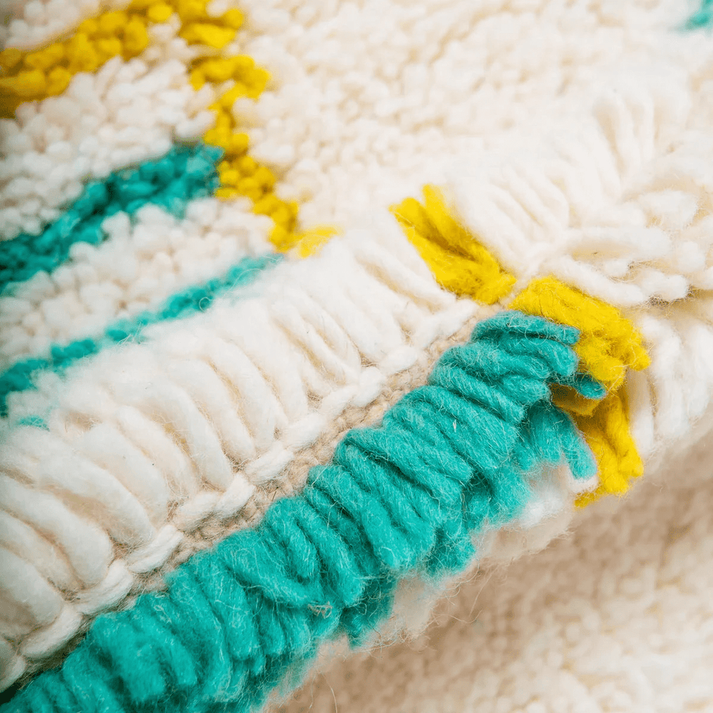 Hora - Modern White Moroccan Rug - Modern Rugs AzulSouk