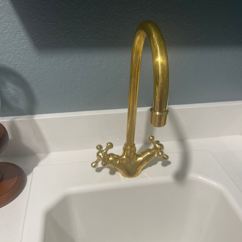 Unlacquered brass Single Hole faucet-zoom-