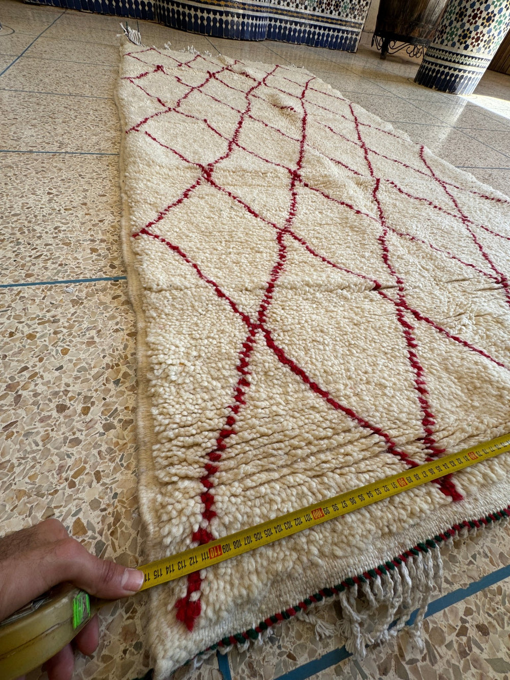 Almas - Ready Rugs AzulSouk