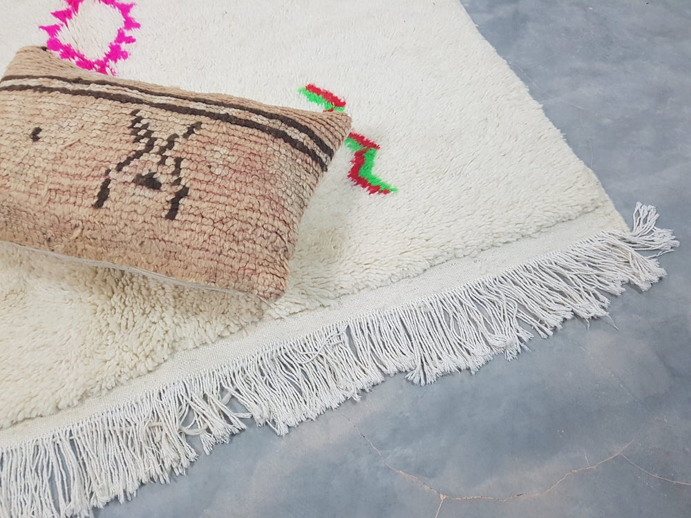 Leo - White Modern Rug - Modern Rugs AzulSouk