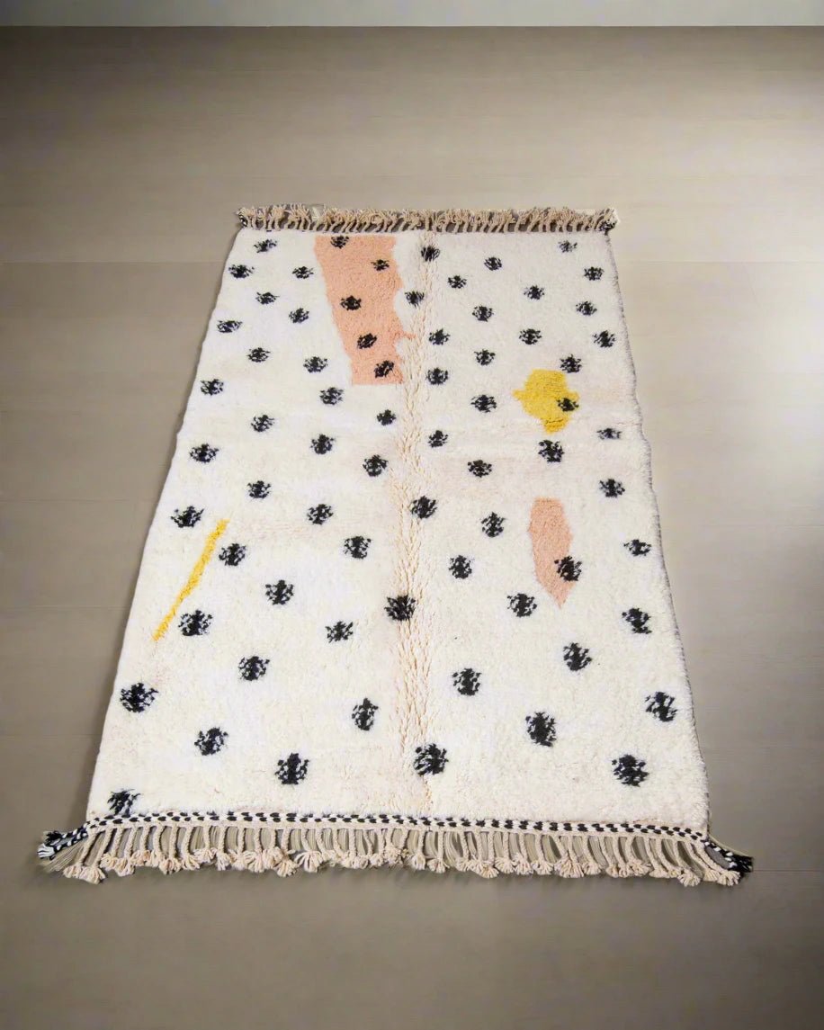 Naaima Rug - Modern Rugs AzulSouk