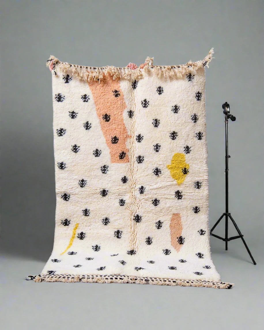 Naaima Rug - Modern Rugs AzulSouk
