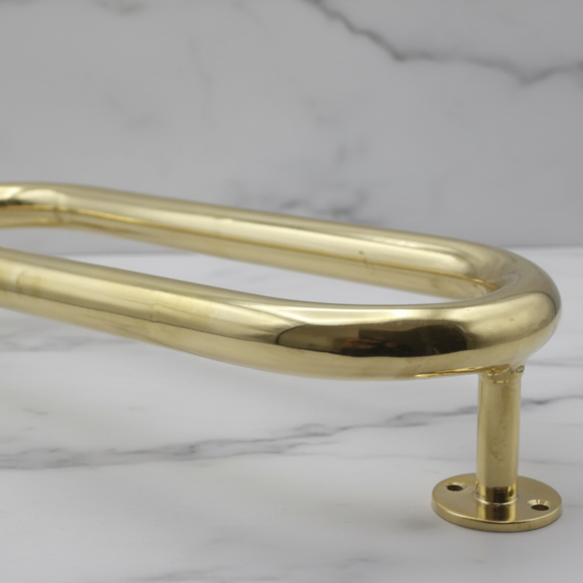oval-shaped brass entry pull 