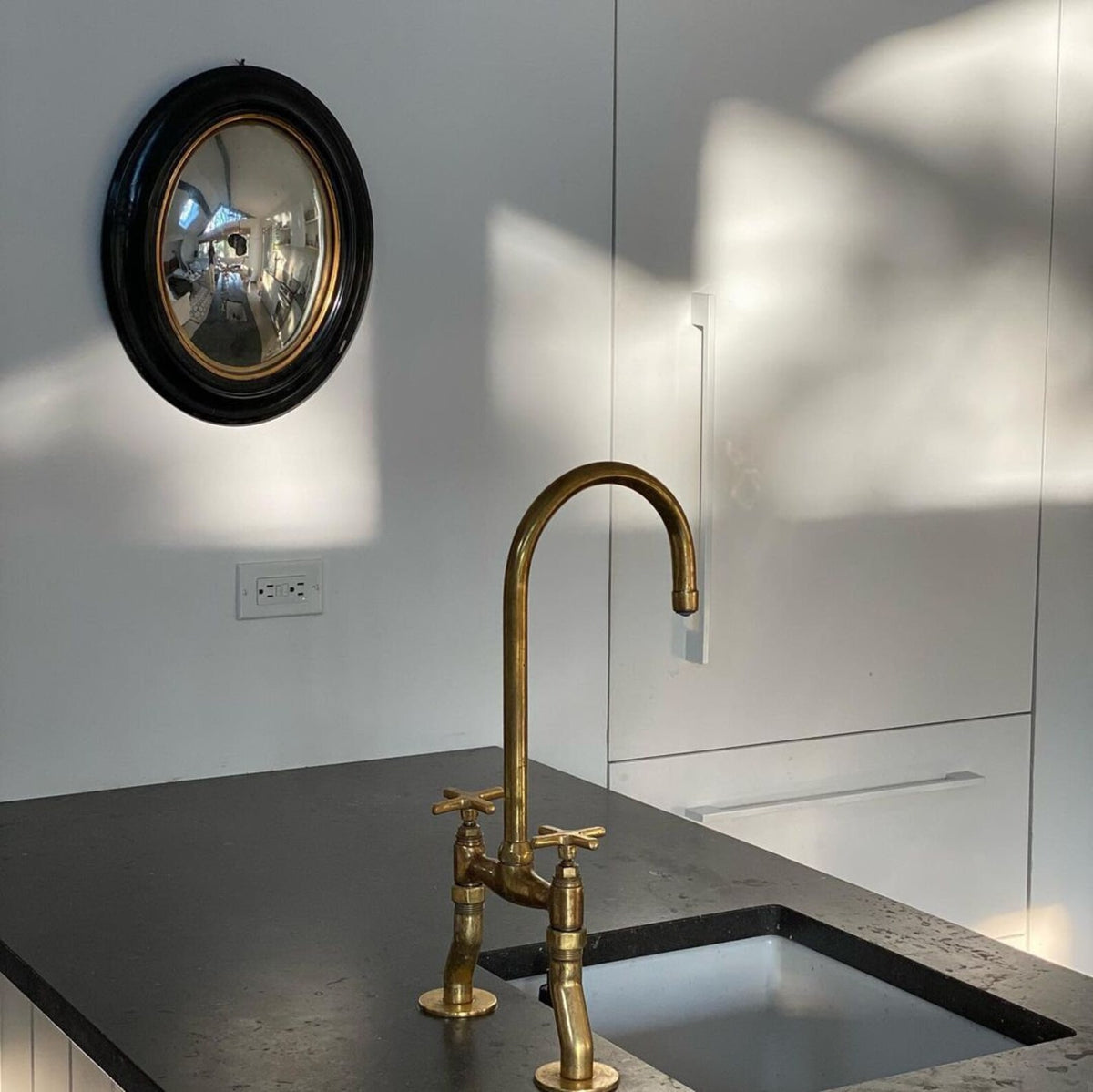 Unlacquered Brass Kitchen faucet Curved Legs