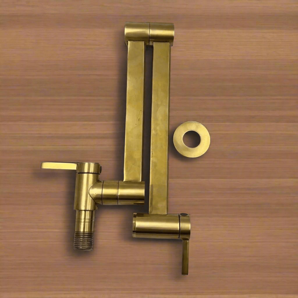 Unlacquered brass Pot Filler - Pot filler AzulSouk