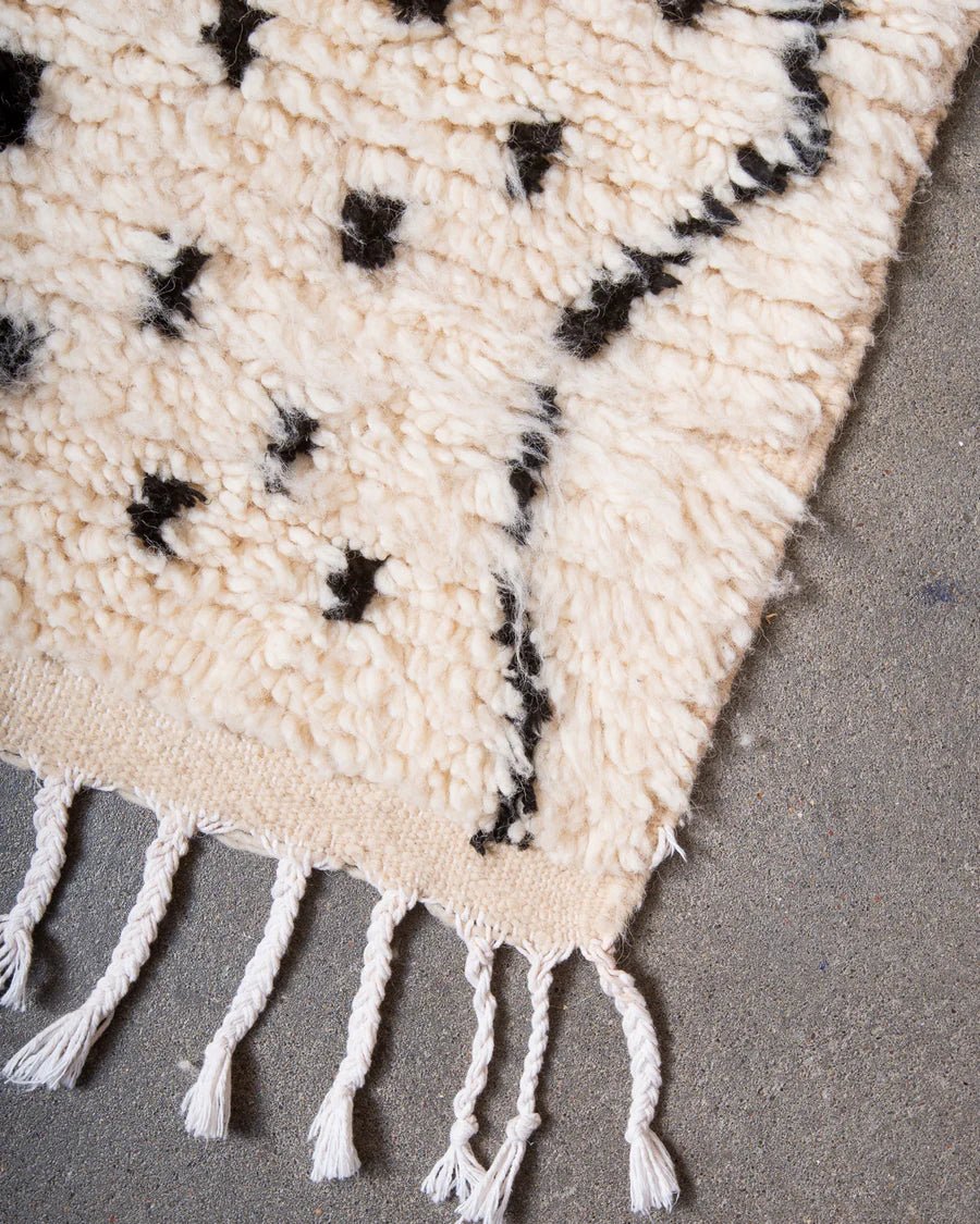 White Striped Modern Rug - Modern Rugs AzulSouk
